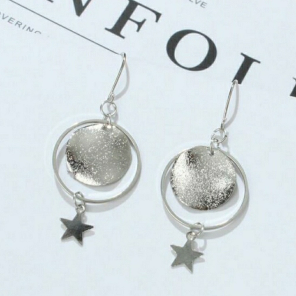 Star Dangle Earrings - Picture 5 of 5
